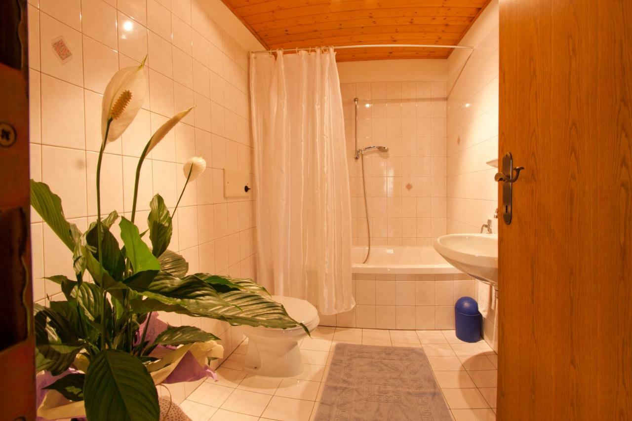 Guesthouse Christine Marlengo Extérieur photo
